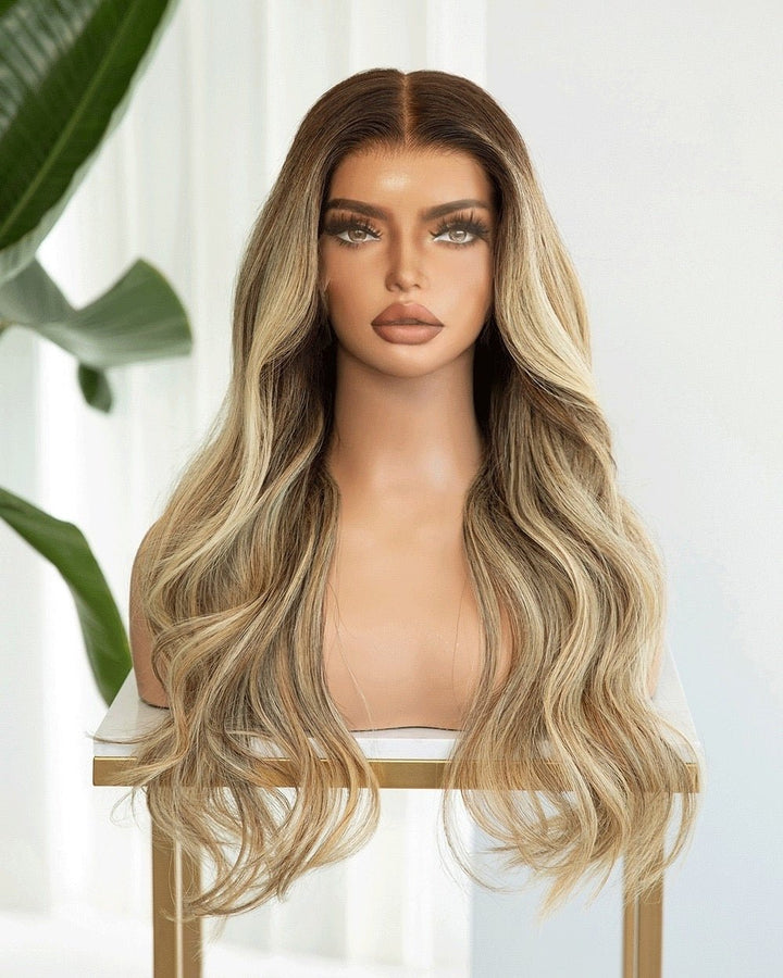 Hollywood – HD Lace Wig by Glamwigs Inc.