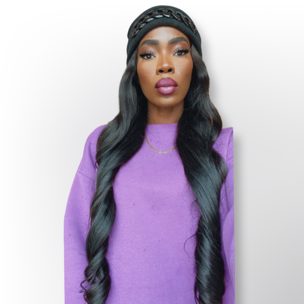 Annecia - HD Lace Wig (small, bleached knots)